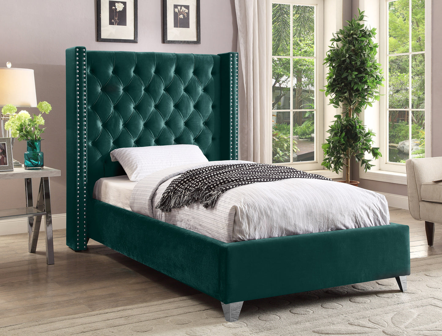 Aiden Velvet Bed SKU: AidenPink-T