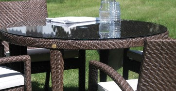 Vidrio templado opcional para mesa de comedor de patio Atlantis, mesa redonda de 47"