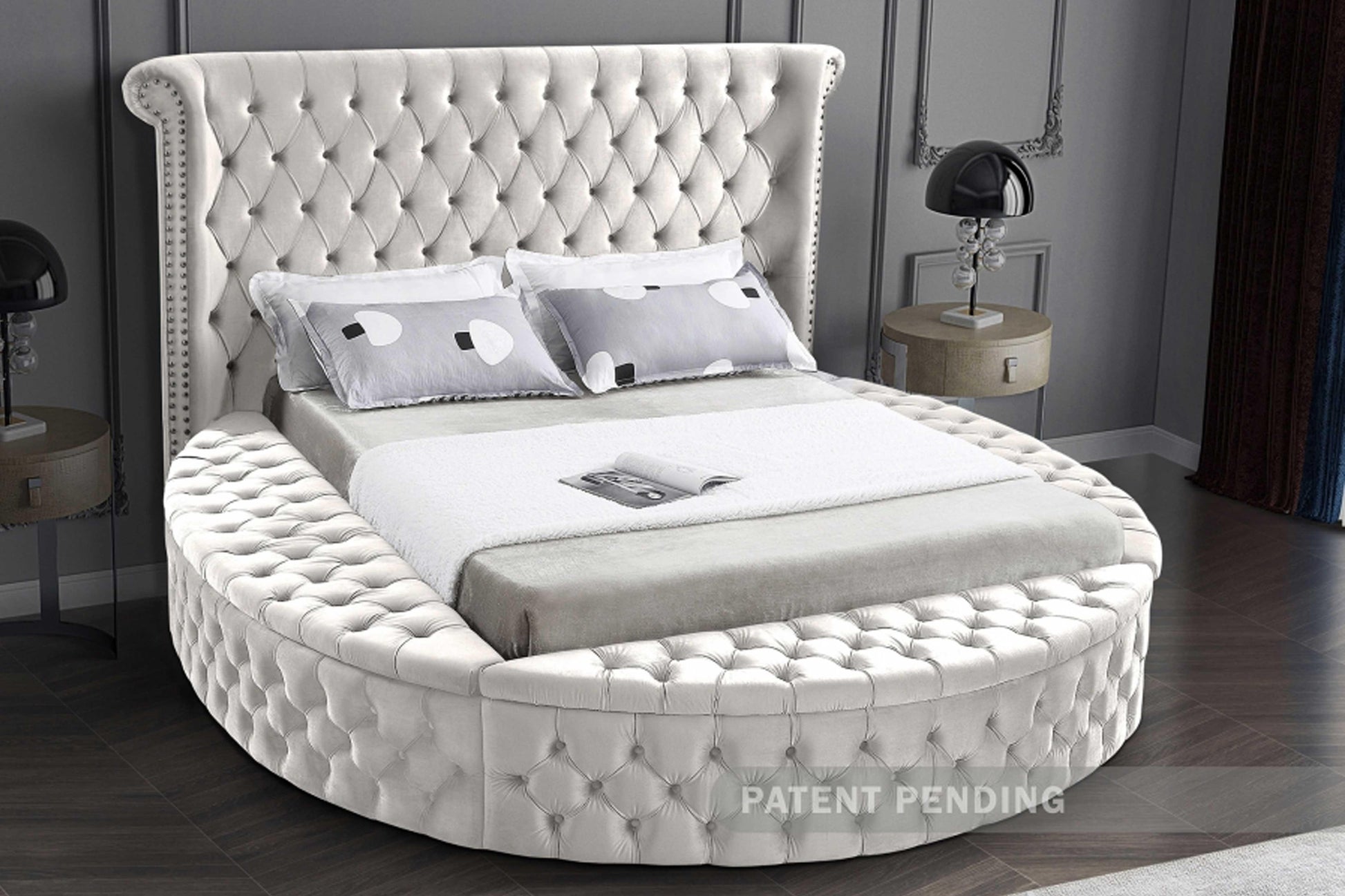 Luxus Velvet Bed SKU: Luxus - Venini Furniture 