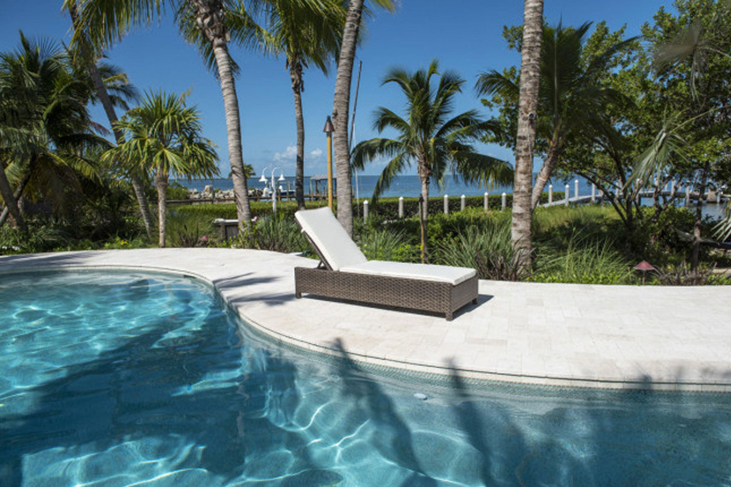 Samoa Chaise Lounge - Venini Furniture