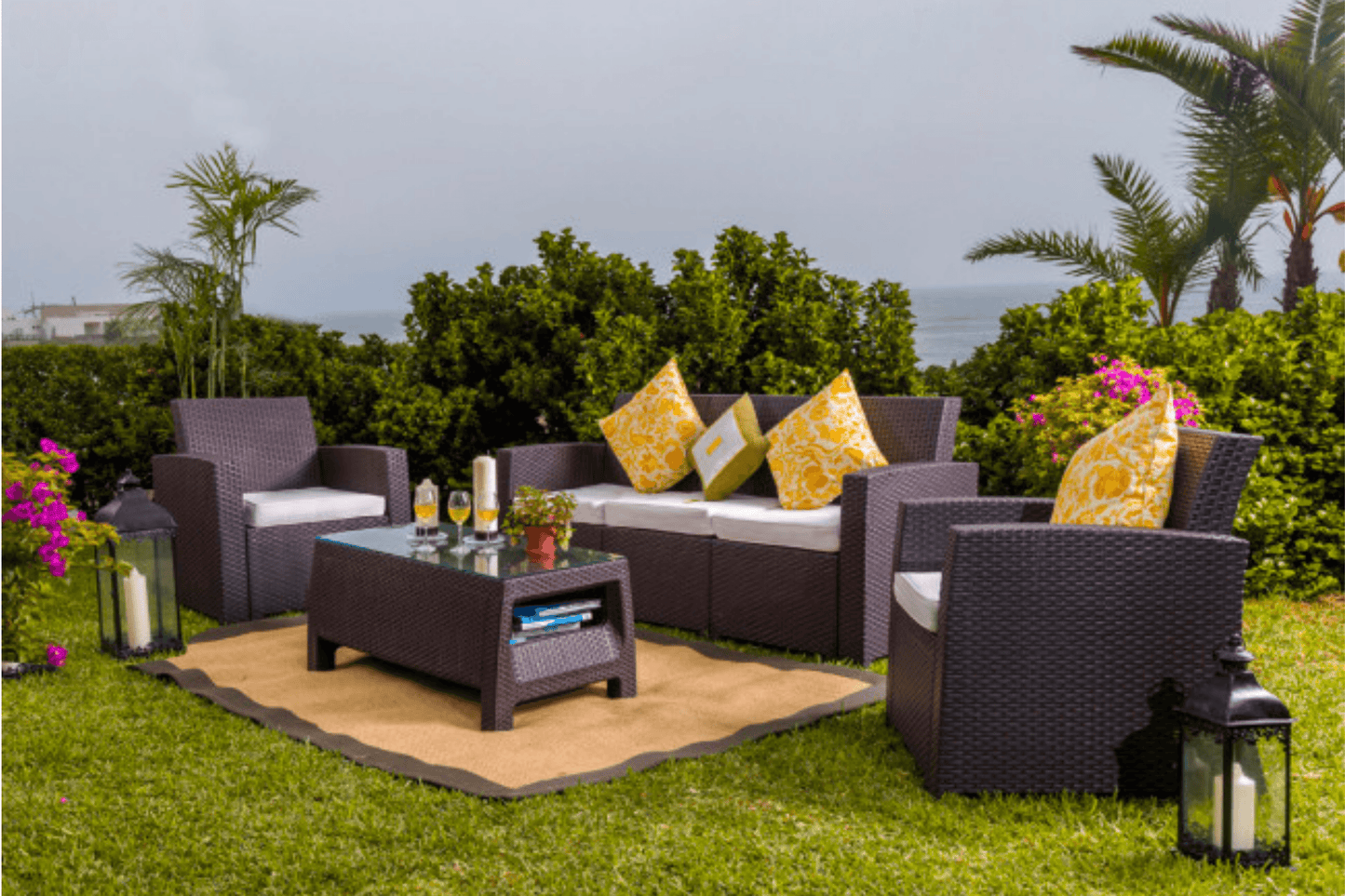 Plastique 4 PC Seating Set SKU: PRP-113-CHO-4PS - Venini Furniture