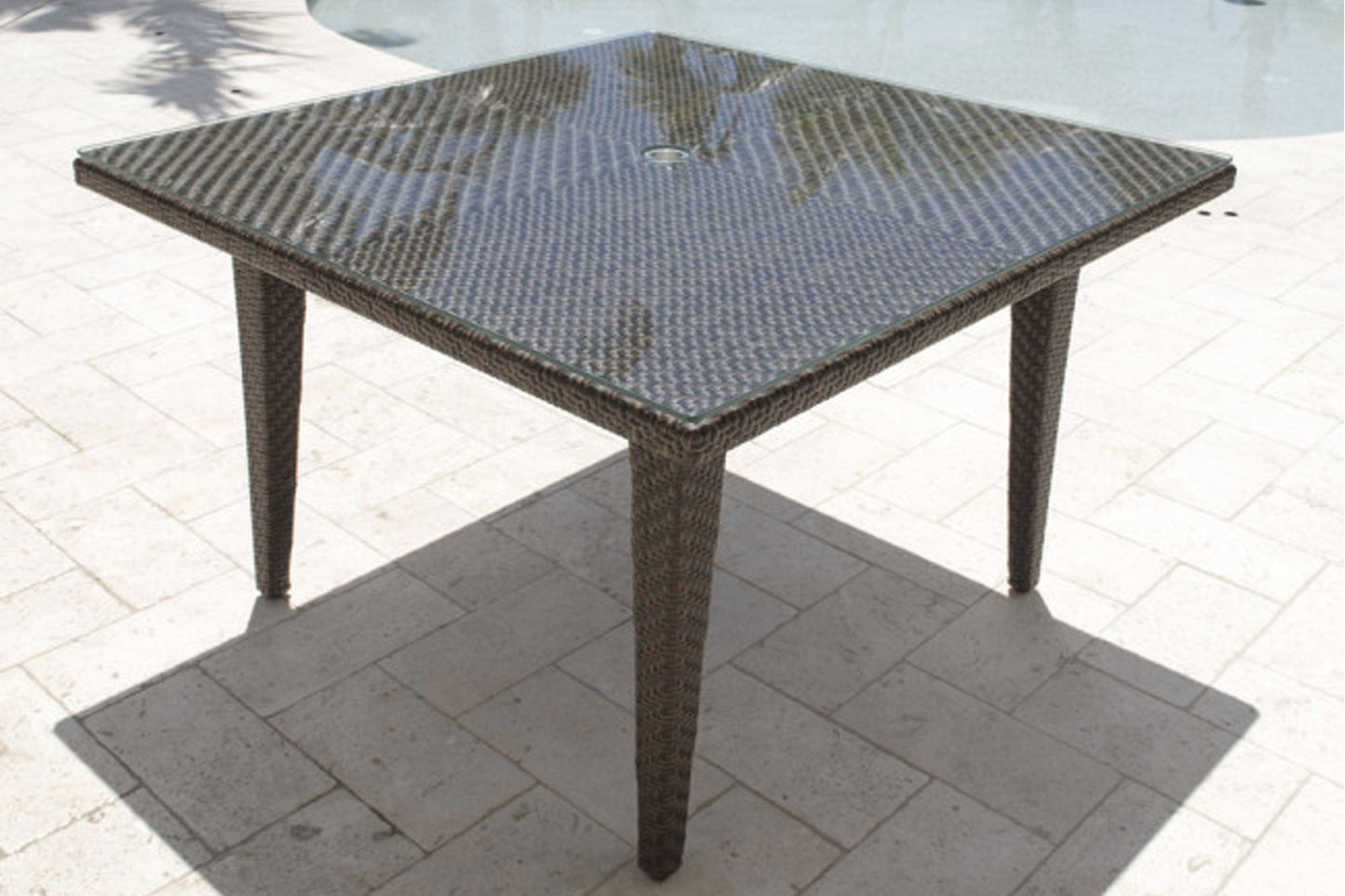 Oasis 40" Square Dining Table - Venini Furniture
