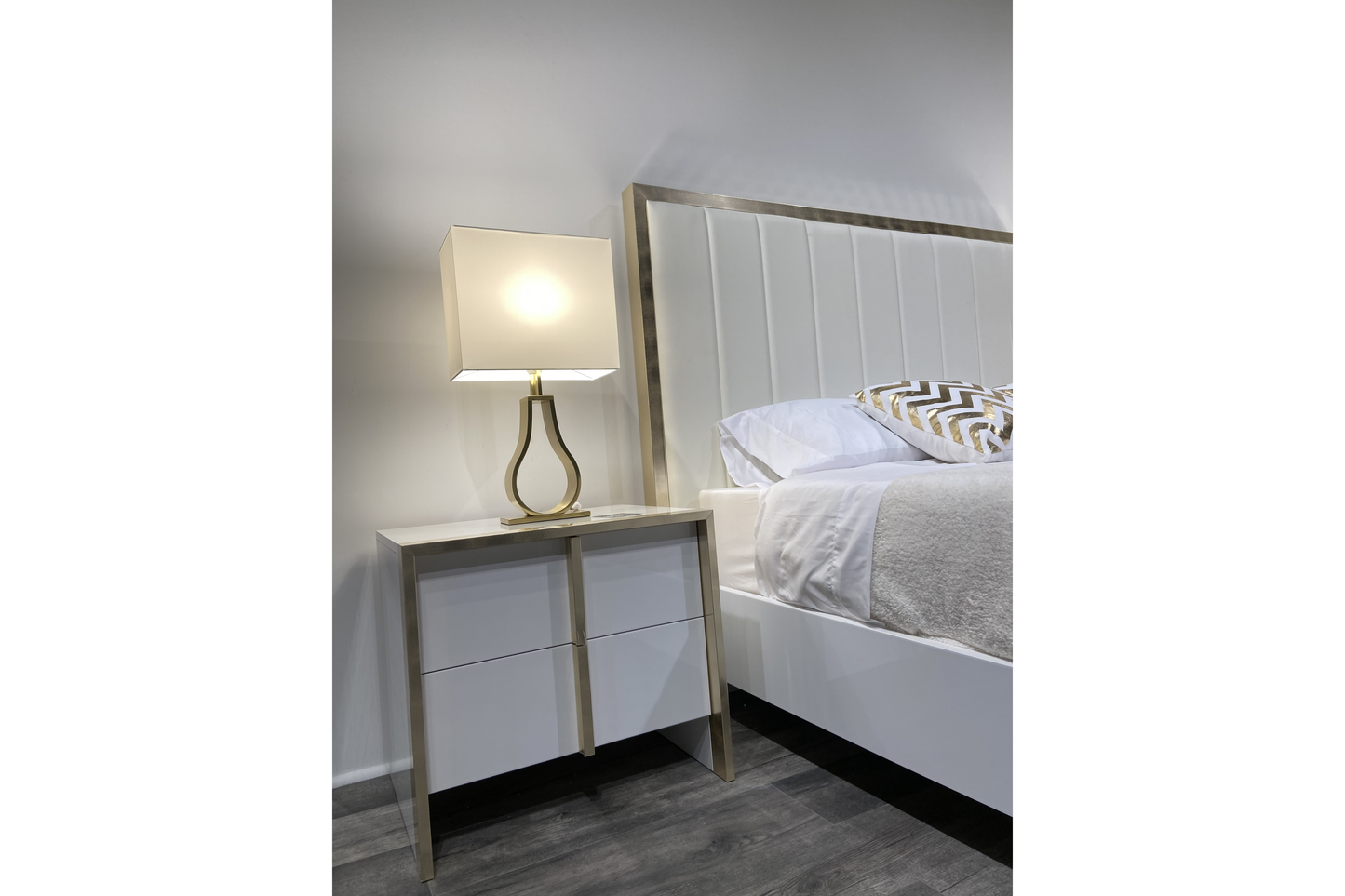 Fiocco Premium Bedroom Nightstand SKU: 17454