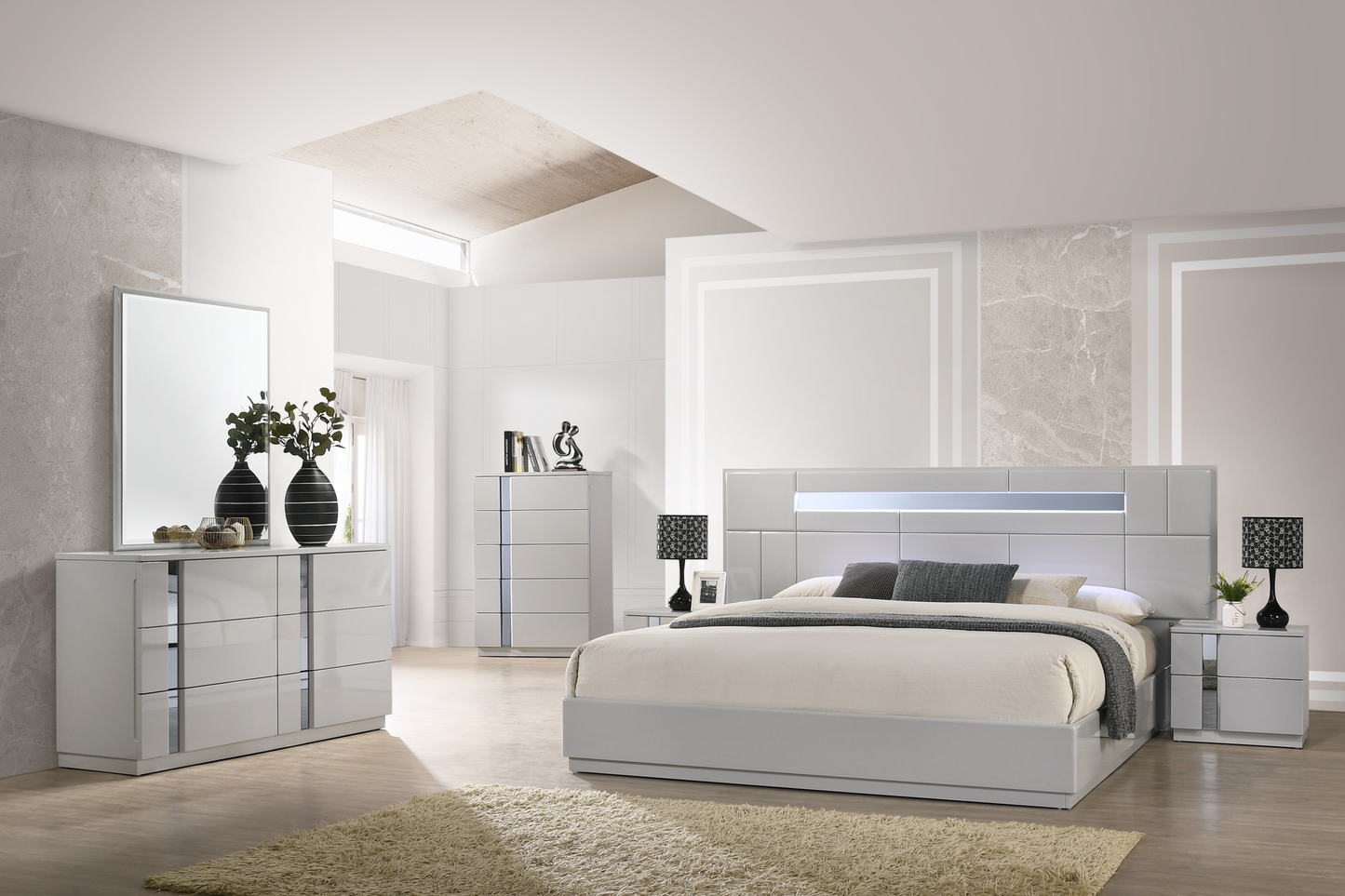 Palermo Bedroom Bed SKU: 17853/17714-C