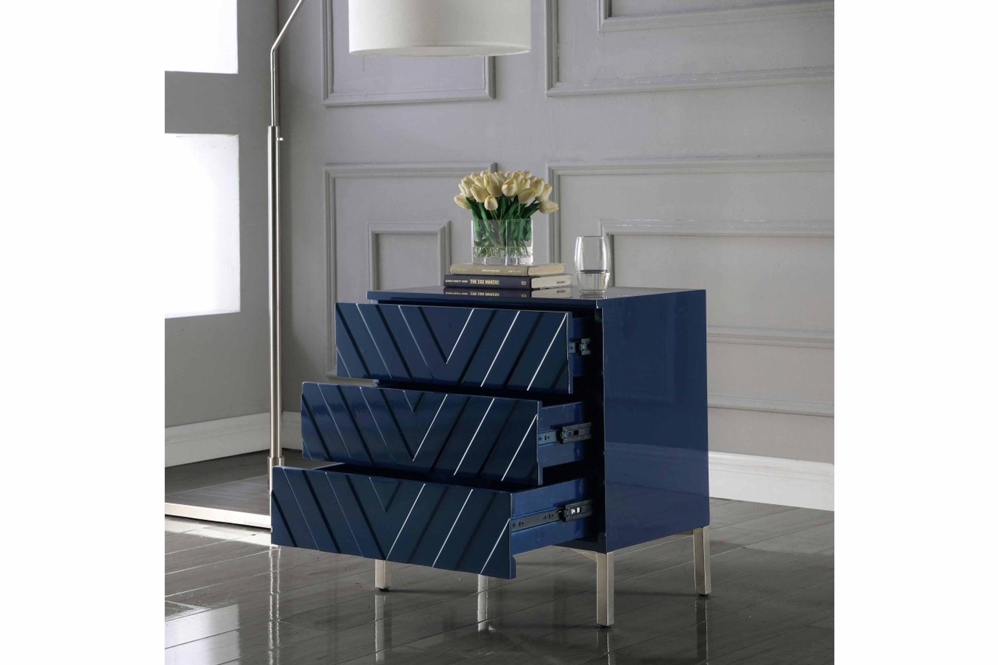 Collette Side Table SKU: 827-826 - Venini Furniture 