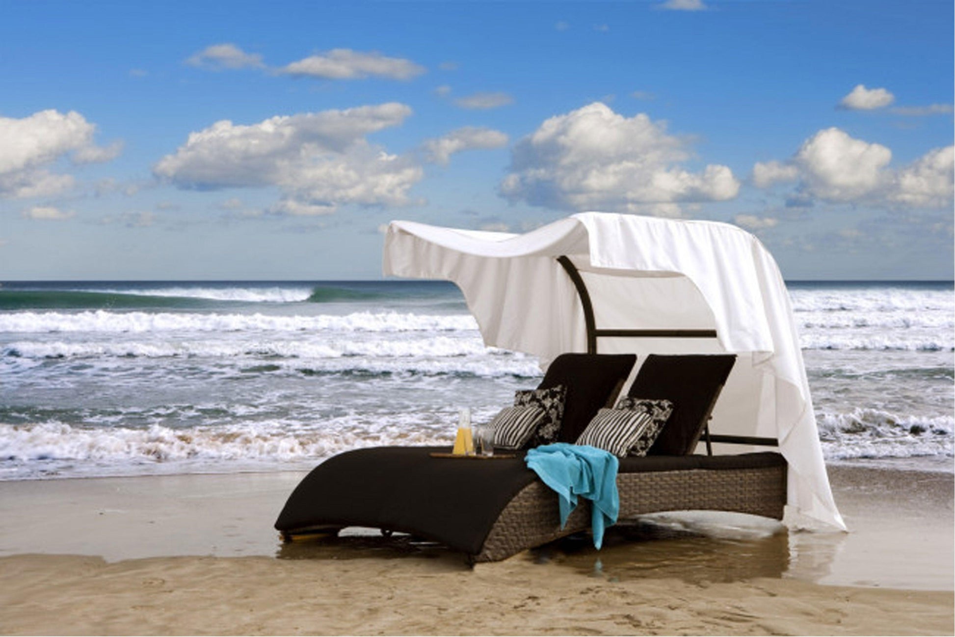 Big Sur 3 PC Daybed Set w/off-white cushions - Venini Furniture 