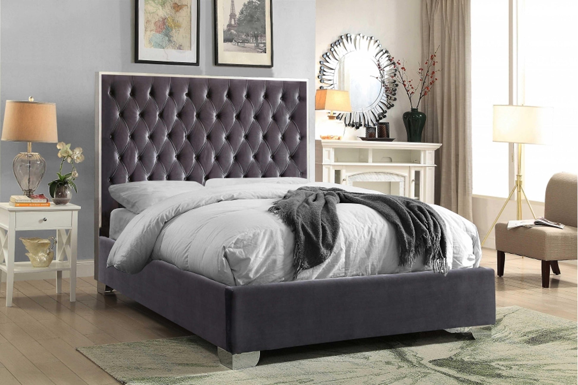 Sirolo Velvet Bed Model 183400 - Venini Furniture 