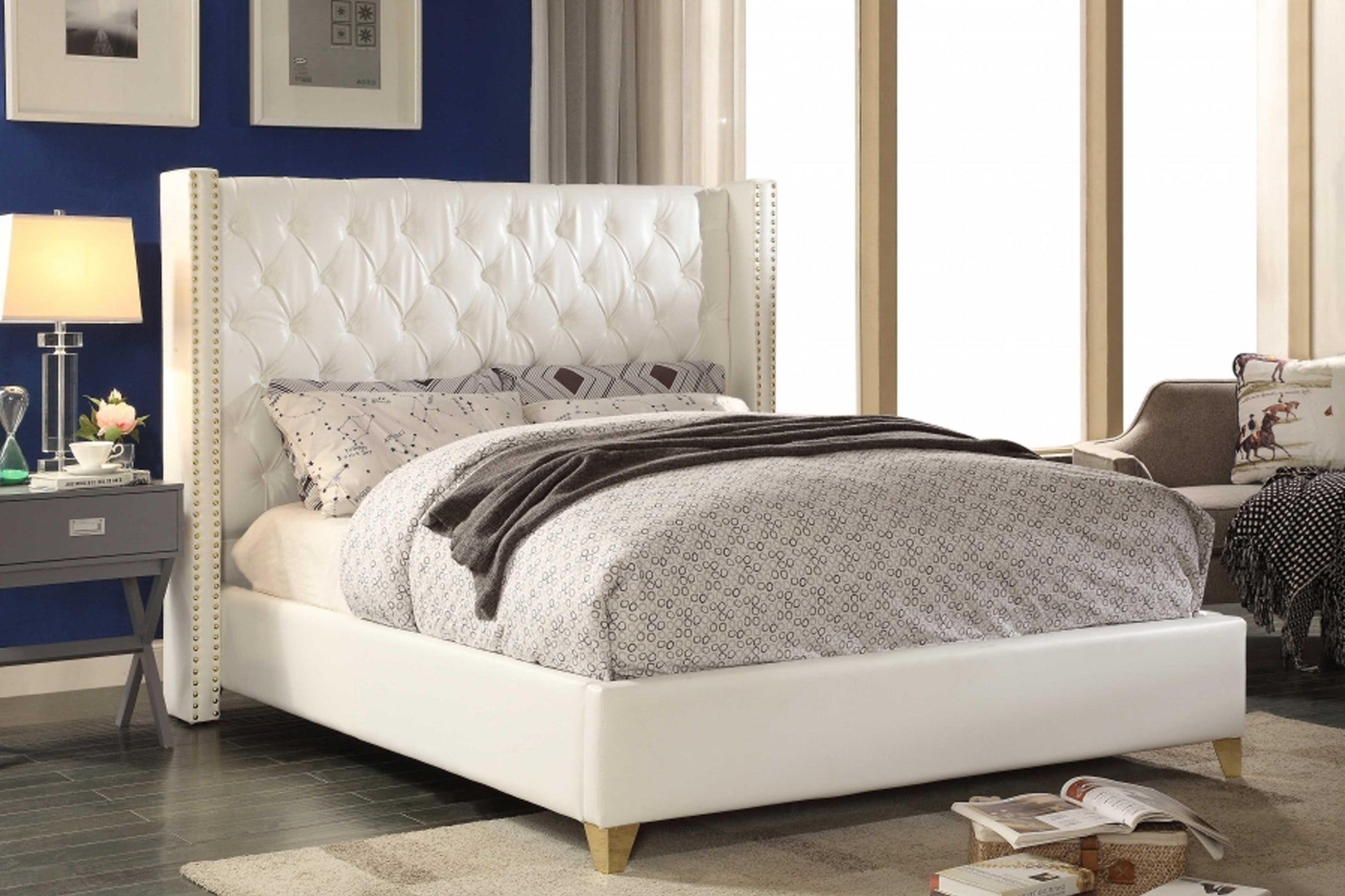 Soho White Bonded Leather Bed SKU: Soho - Venini Furniture 