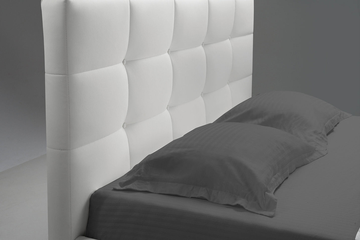 Mario Full, XL twin bed pu-leather Model CB-A103 - Venini Furniture 